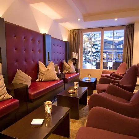 Le Mirabeau & Hotell 4*