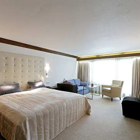 Hotel Le Mirabeau & 4*