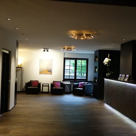 Le Mirabeau & Hotel 4*